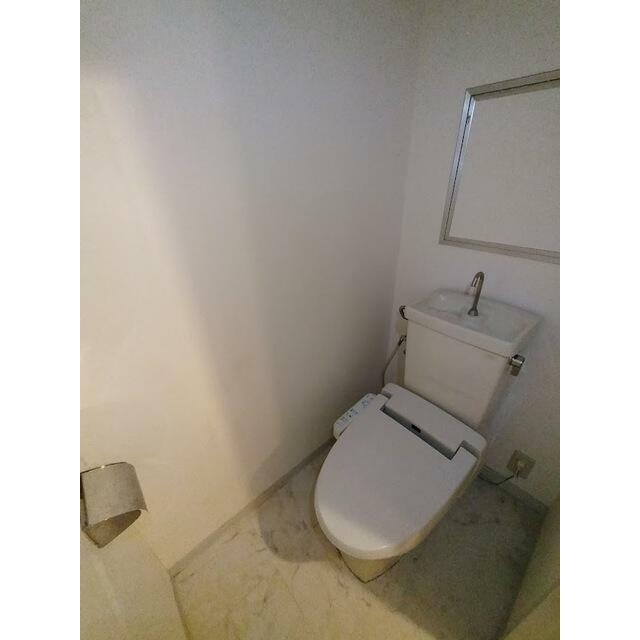 温水洗浄便座です♪