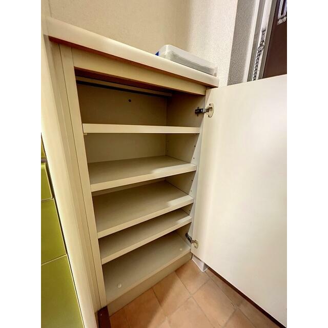 シューズボックス