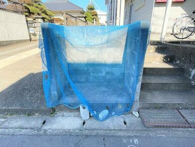 ごみ置場