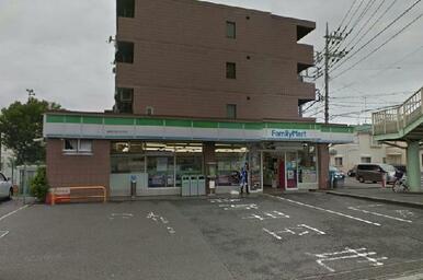 ファミリーマート