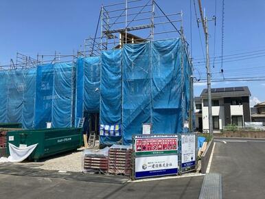 日を重ねるごとにこの佇まいに愛着が湧いてきそう（7号棟）