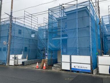 日を重ねるごとにこの佇まいに愛着が湧いてきそう（2号棟）