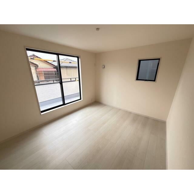 リビングと洋室の使い分けで生活にメリハリを（3号棟）