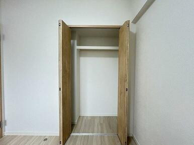 洋室４．１帖クローゼット