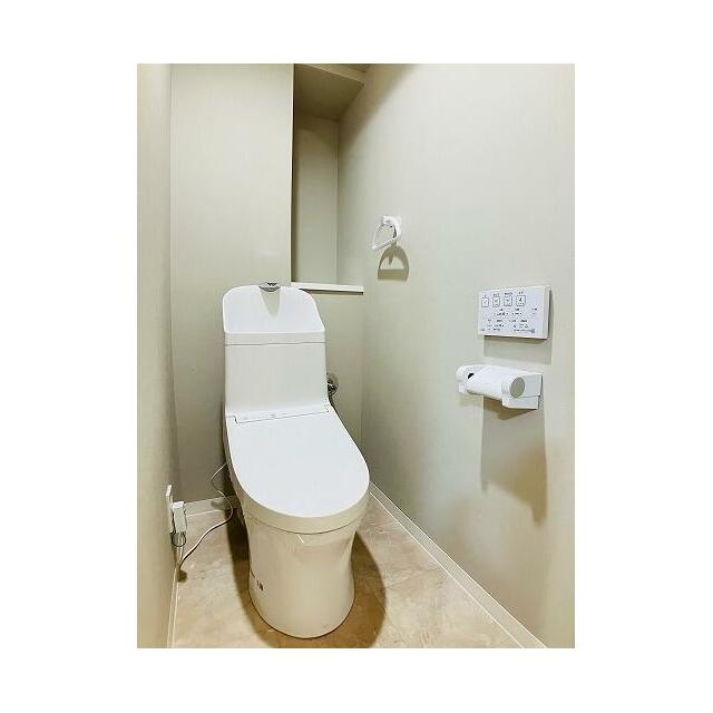 「トイレ」新品交換しております。