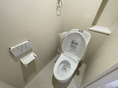 TOTOのトイレ新品交換