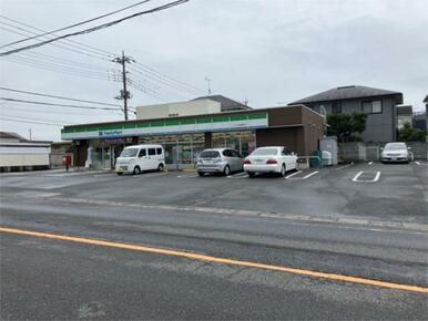 ファミリーマート　さいたま岩槻城町店