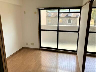 南東側洋室：２０２６年２月撮影