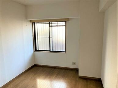 北東側洋室：２０２６年２月撮影