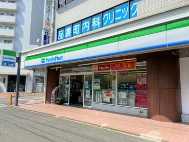 ファミリーマート東戸塚駅東口店