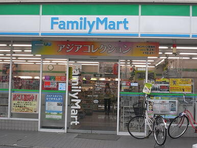 ファミリーマート西立川駅前店