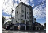 情報提供会社