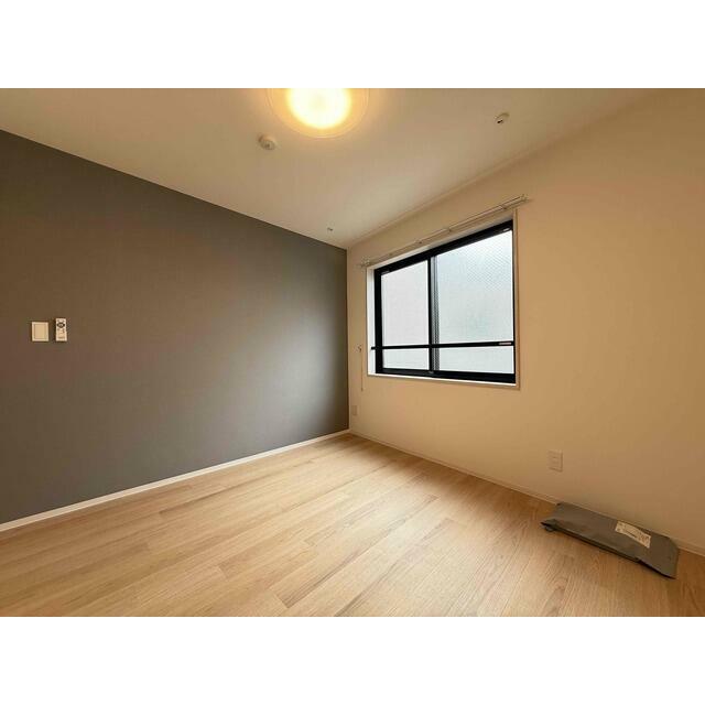 アクセントクロス仕様で、お部屋をオシャレに演出してくれます♪