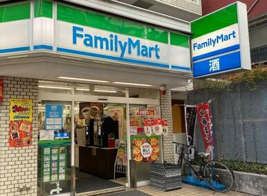 ファミリーマート不動前店