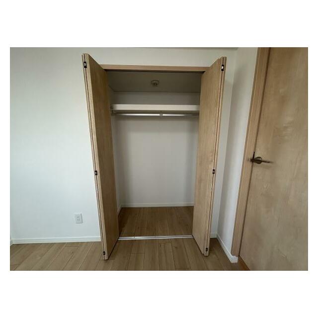 「南東側洋室」１