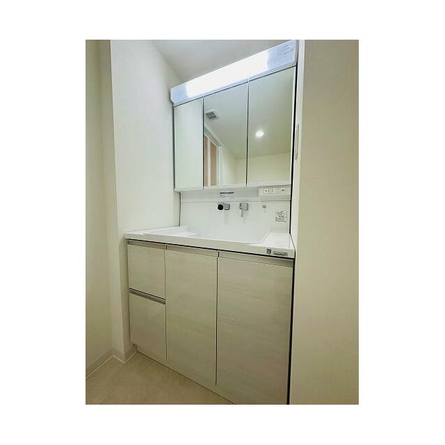 新品交換済みの洗面化粧台