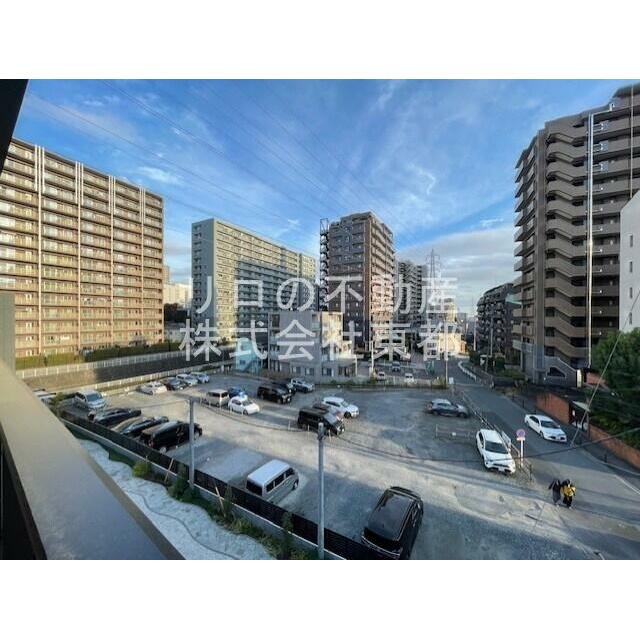 バルコニーからの景色です！圧迫感がないので暮らしやすい♪