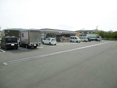 セブンイレブン小松島狭間店