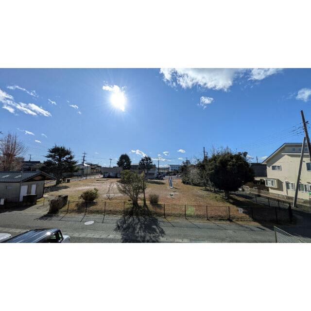 目の前に公園あり