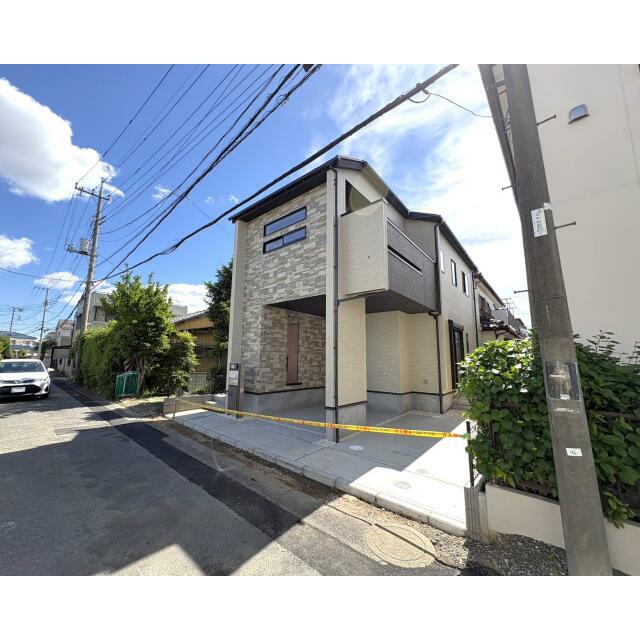 【外観写真】太陽光パネル標準装備◎。環境にやさしくエコな暮らしが叶います！是非、お気軽にお問い合わせ