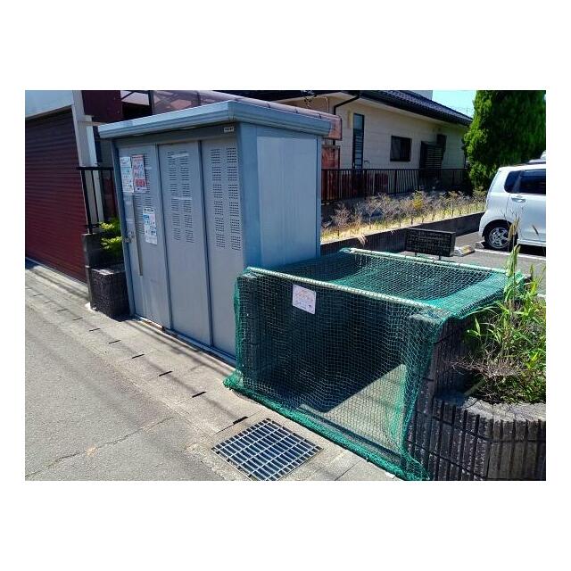 ゴミ置場