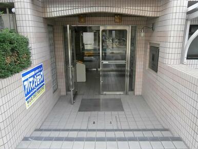 エントランス②