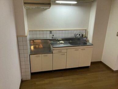 浴室入替を行いました。