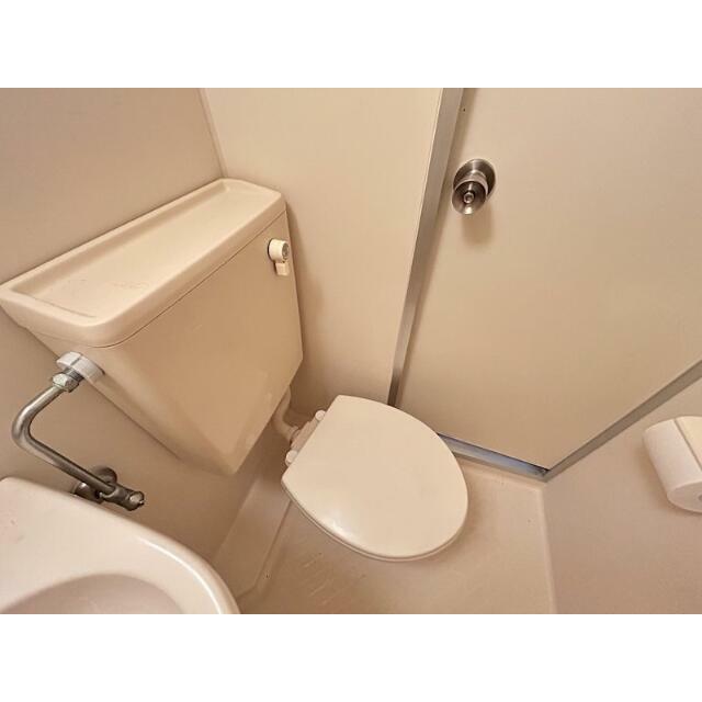 ※写真は別号室のものです。