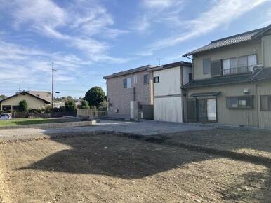 日を重ねるごとにこの佇まいに愛着が湧いてきそう（2号棟）