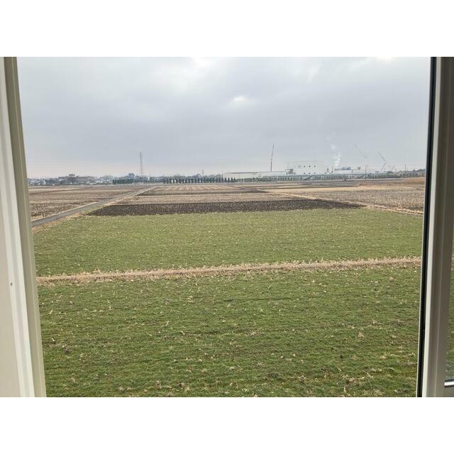 この眺めが何気ない日常に彩りを与えます（7号棟）