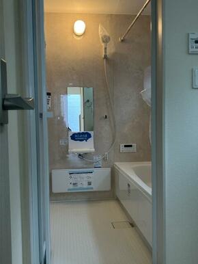 朝風呂、シャワー、夜のバスタイムと使い方は自在（7号棟）
