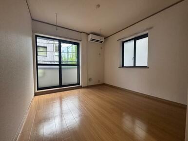 角部屋で２面採光