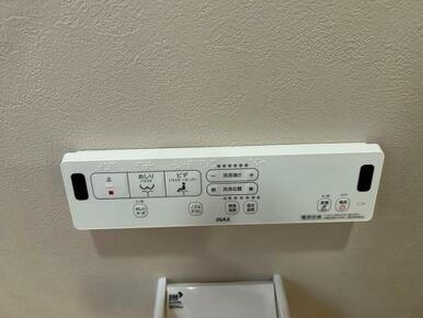 「1階トイレ」ウォシュレット付きです