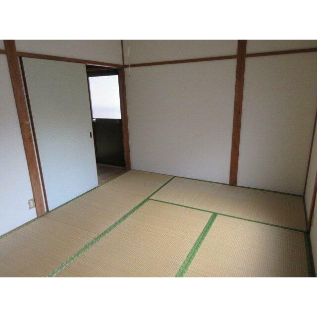 detached 伊吹町北通