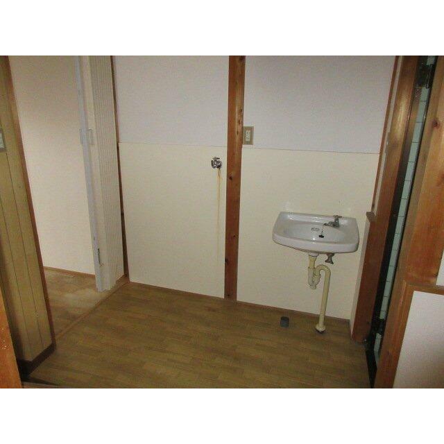 detached 伊吹町北通