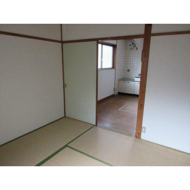 detached 伊吹町北通