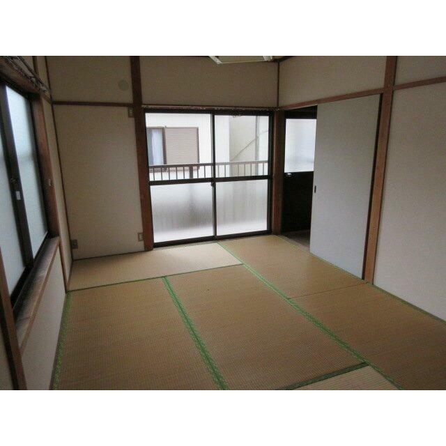 detached 伊吹町北通