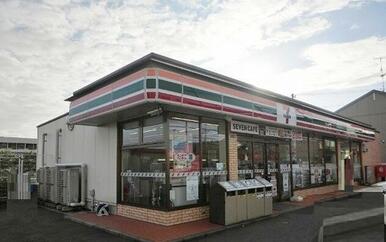 セブンイレブン西大沼店