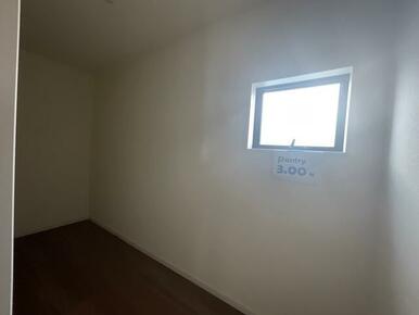 お持ちの家具の配置を考えると洋室のお部屋が暮らしやすいという方に（1号棟）