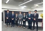 情報提供会社