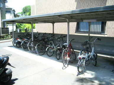 自転車駐輪場