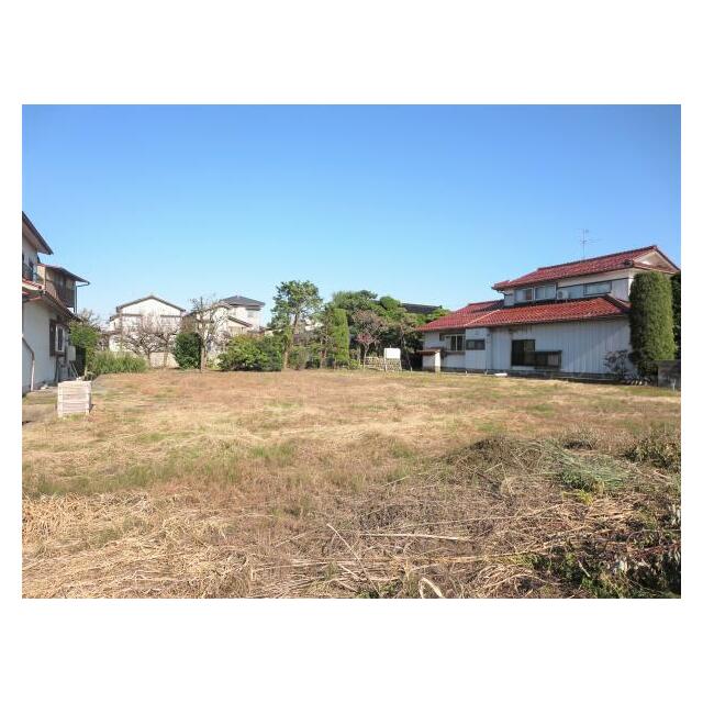 北側の敷地状況を撮影