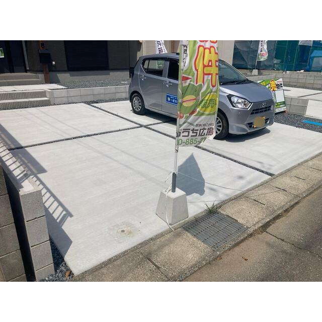 やっぱり車は生活必需品。だからこそ駐車場は必須！（1号棟）