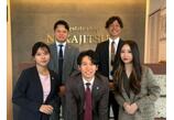 情報提供会社