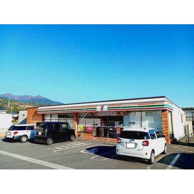 セブンイレブン　富士市須津店まで300m