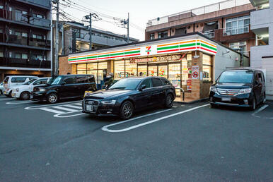 セブンイレブン立川通り店