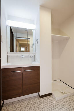 ※写真は同タイプ住戸です。