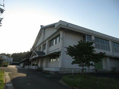 亀山市立関中学校