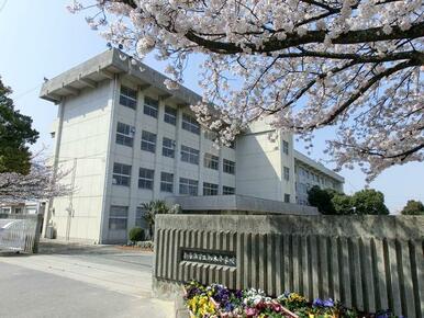 新居浜市立船木小学校