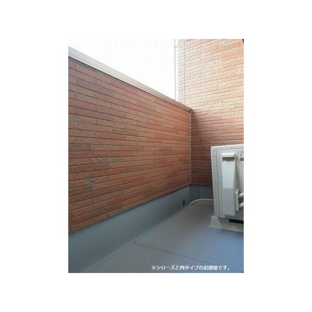 お洗濯にも便利なバルコニー付き